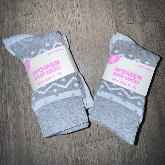 2 packs of New women’s boot socks. 4 pair total. Size 4-10 - Picture 1 of 5